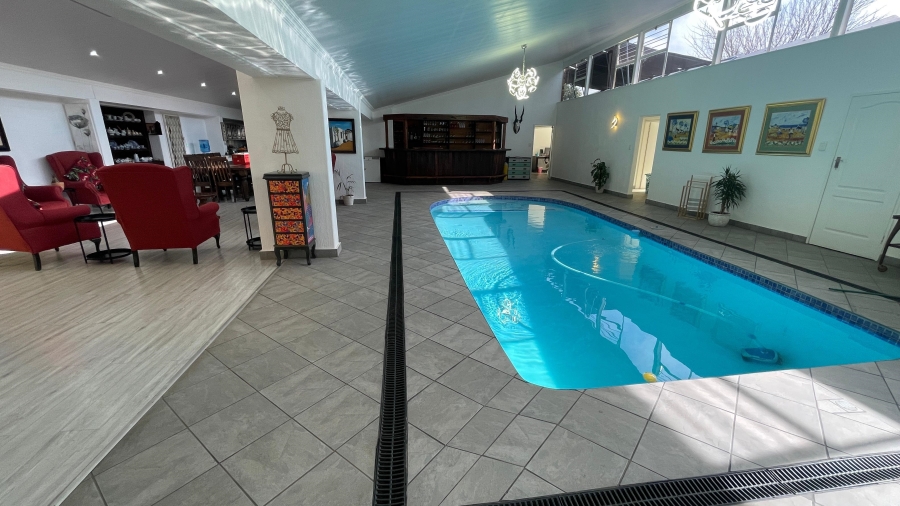 4 Bedroom Property for Sale in Van Der Hoff Park North West